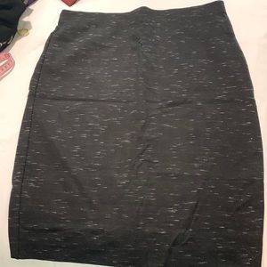 THALIAN Pencil Skirt